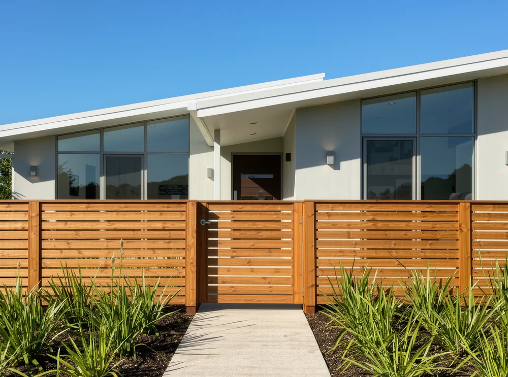 A new timber fence